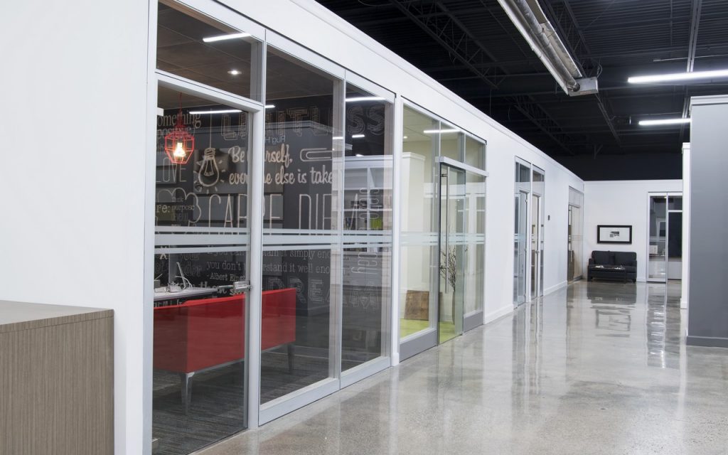  movable glass partition walls